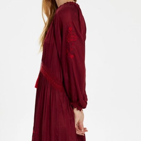 THE GREAT Ornament Embroidered Dress Dark red size XS NWT - Picture 3 of 8